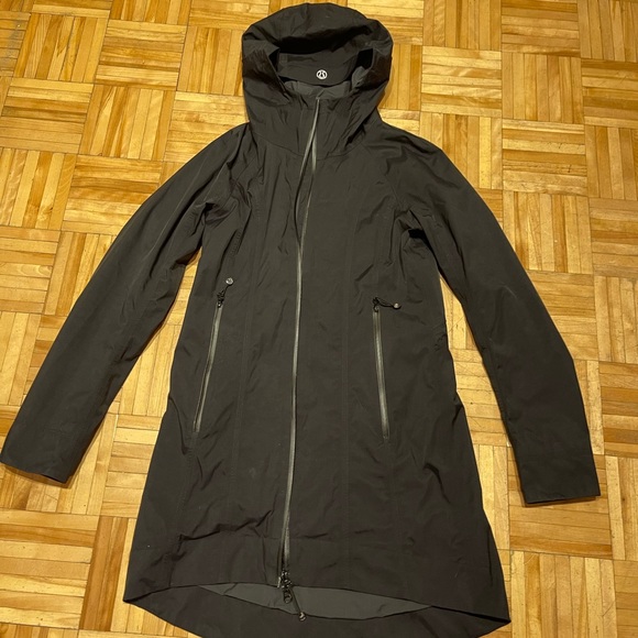 Lululemon Right As Rain Jacket nwot - Picture 2 of 6